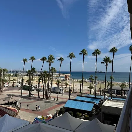 Ithaki Phinikoudes No. 205 Appartement *