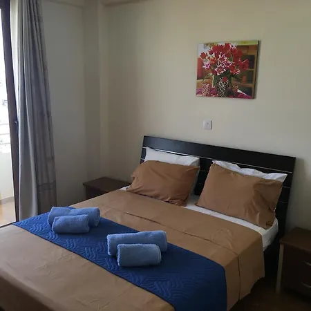 Apartmán Ithaki Phinikoudes No. 205