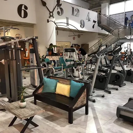 Ithaki Phinikoudes No. 205