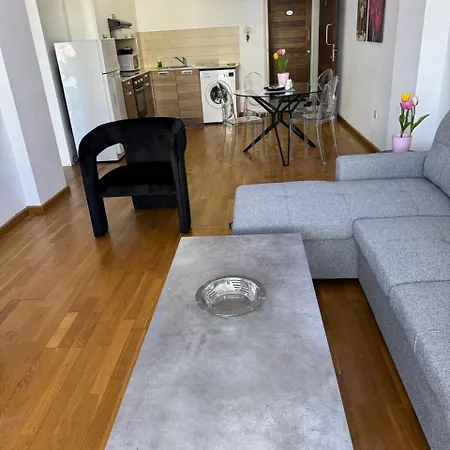 Ithaki Phinikoudes No. 205 拉纳卡