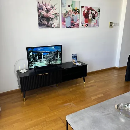 Ithaki Phinikoudes No. 205 Apartamento