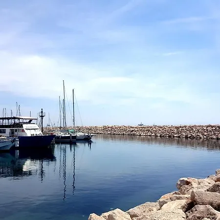 Ithaki Phinikoudes No. 205 拉纳卡