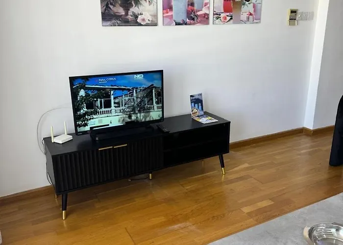 Ithaki Phinikoudes No. 205 Apartment