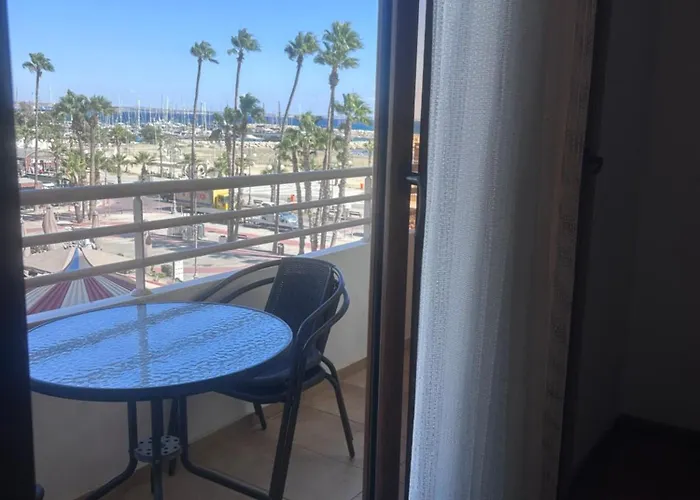 Ithaki Phinikoudes No. 205 Apartment *