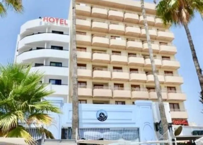 Apartment Ithaki Phinikoudes No. 205