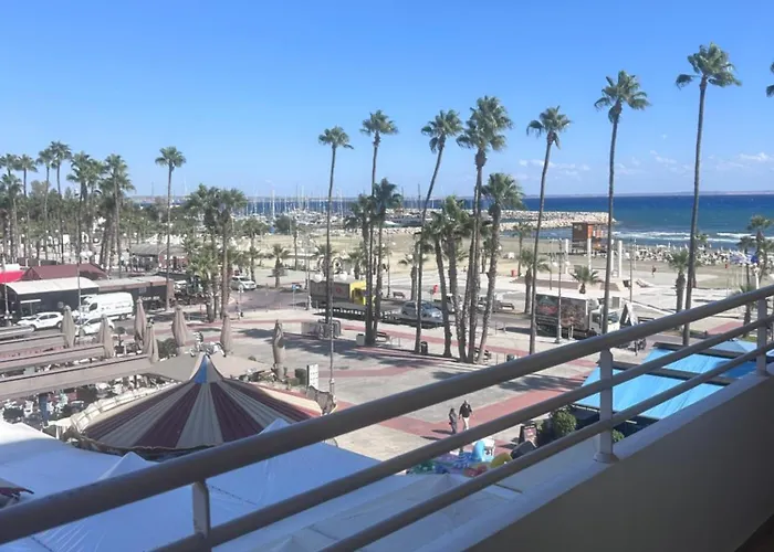 Ithaki Phinikoudes No. 205 * Larnaka