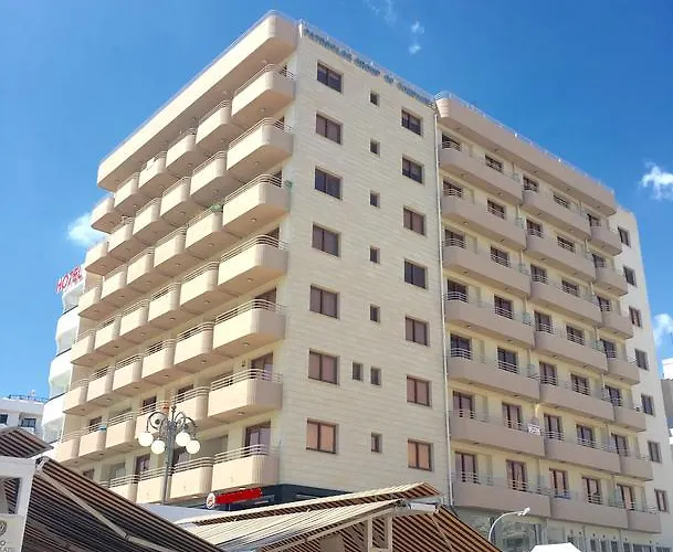 Ithaki Phinikoudes No. 205 *